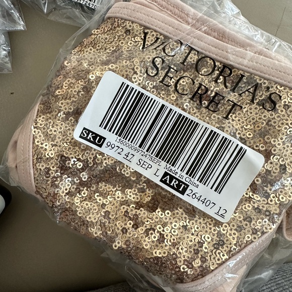 Victoria’s Secret sequin bikini swim . NWT size Large - Picture 2 of 2